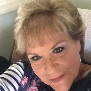 Meet your Posher, Connie